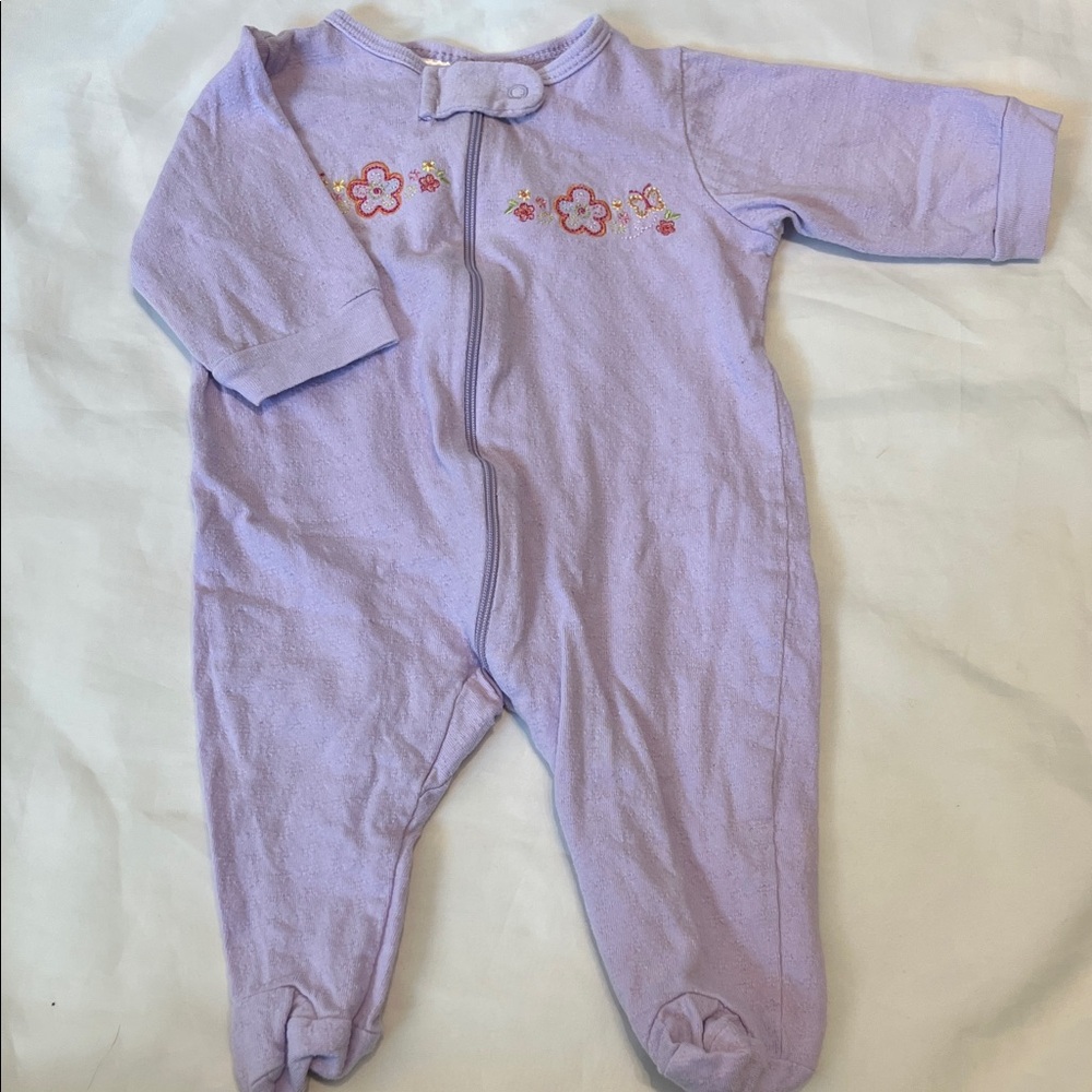 “Bundle 10/$13” Gerber 0-3M Purple baby girl One Piece Floral footed sleeper